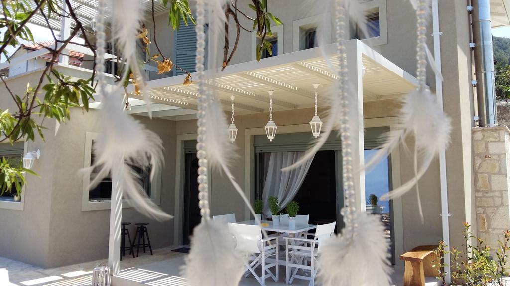 Villa Lilium Athani Exterior photo